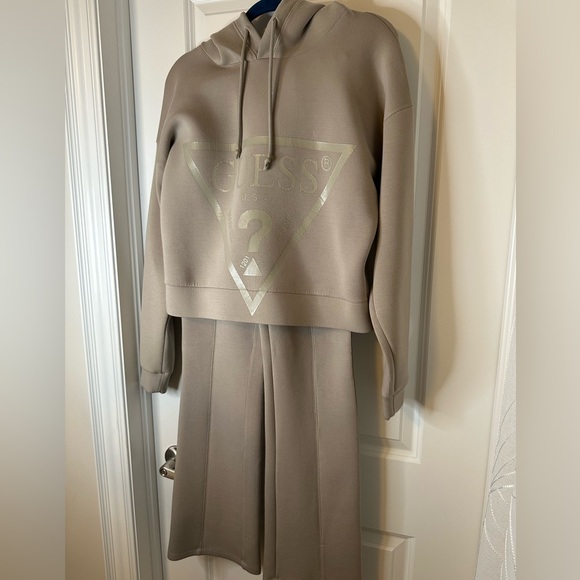 Guess set - 2 in 1 - Picture 4 of 6